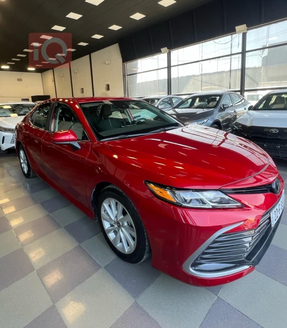 تۆیۆتا کامری